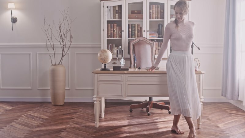 “喜新厌旧”的女人们为什么对地暖实木地板却情有独钟